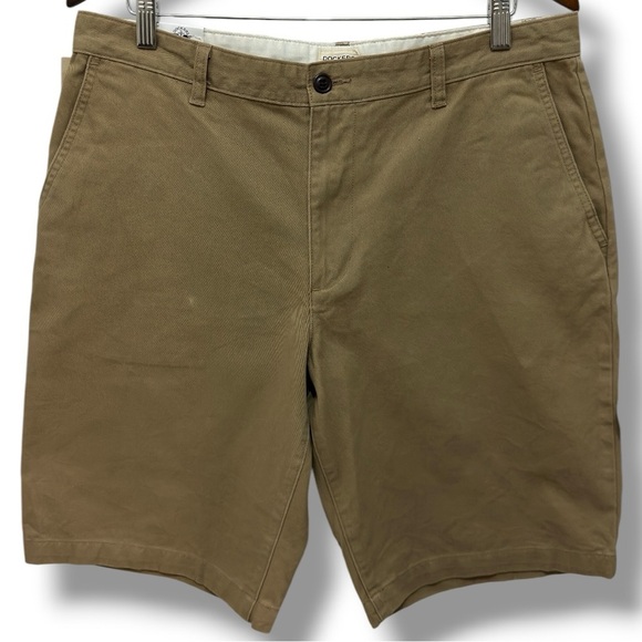 316 Dockers | NWT $48 Tan Khaki Smart 360 Certified Cotton Flex Shorts (Size 34) - Picture 2 of 13